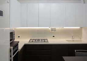 Top cucina in quarzo bianco assoluto Quarella