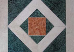Decorazione in marmo